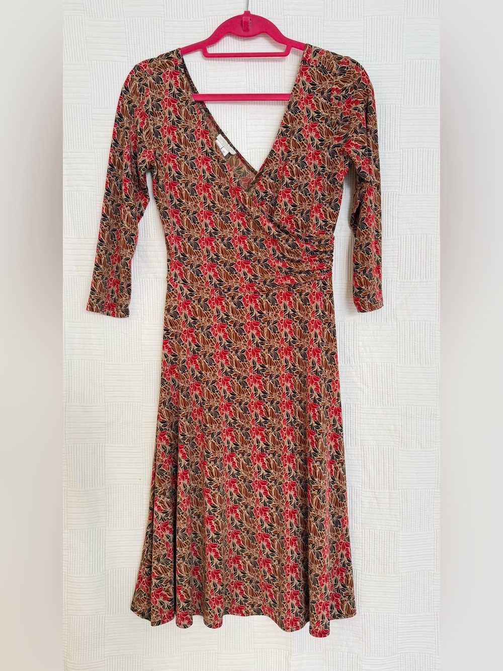 London Time -Floral Wrap-Style Midi Dress in Red and Tan
